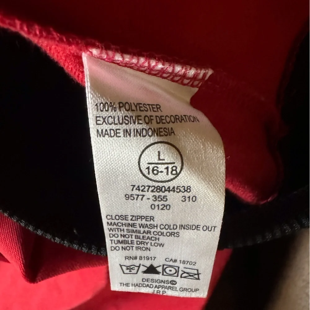 Air Jordan lightweight jacket Red with JumpMan logo size Large (16 / 18)